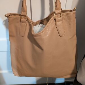 Chic Tan Shoulder Bag